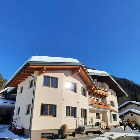 Haus Traninger Apartman