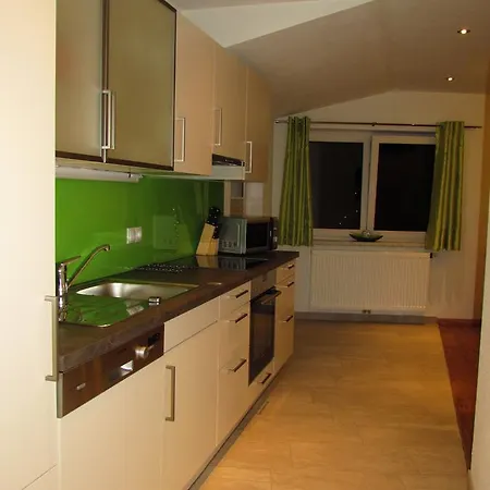 Haus Traninger Apartman *